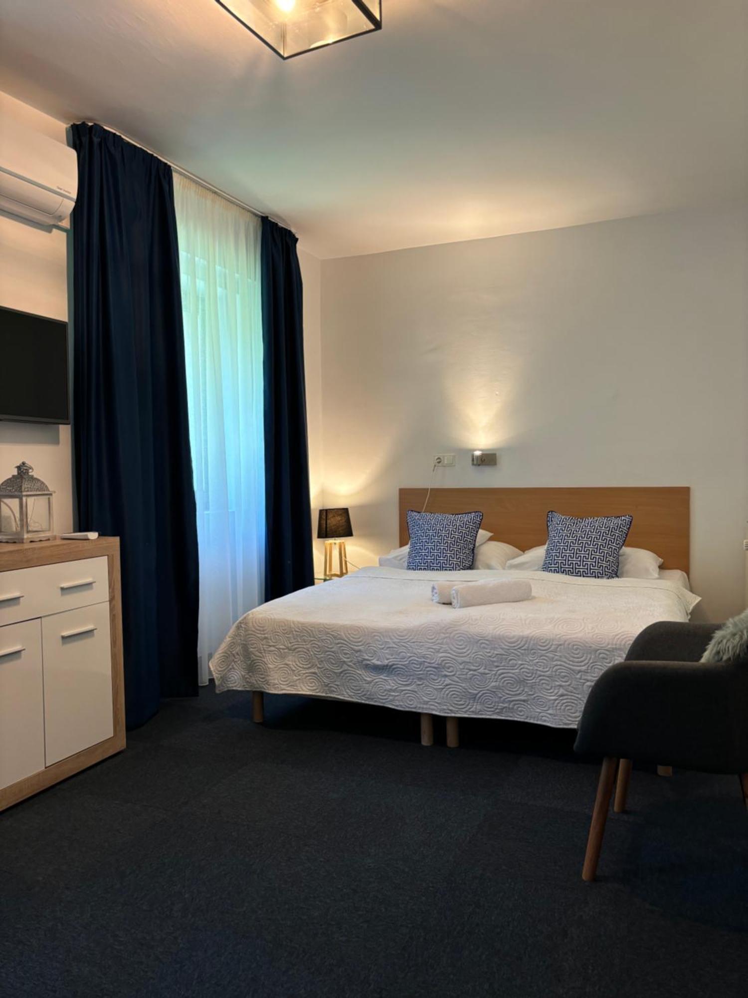 Sziget23 Hotel Abrahamhegy Ngoại thất bức ảnh